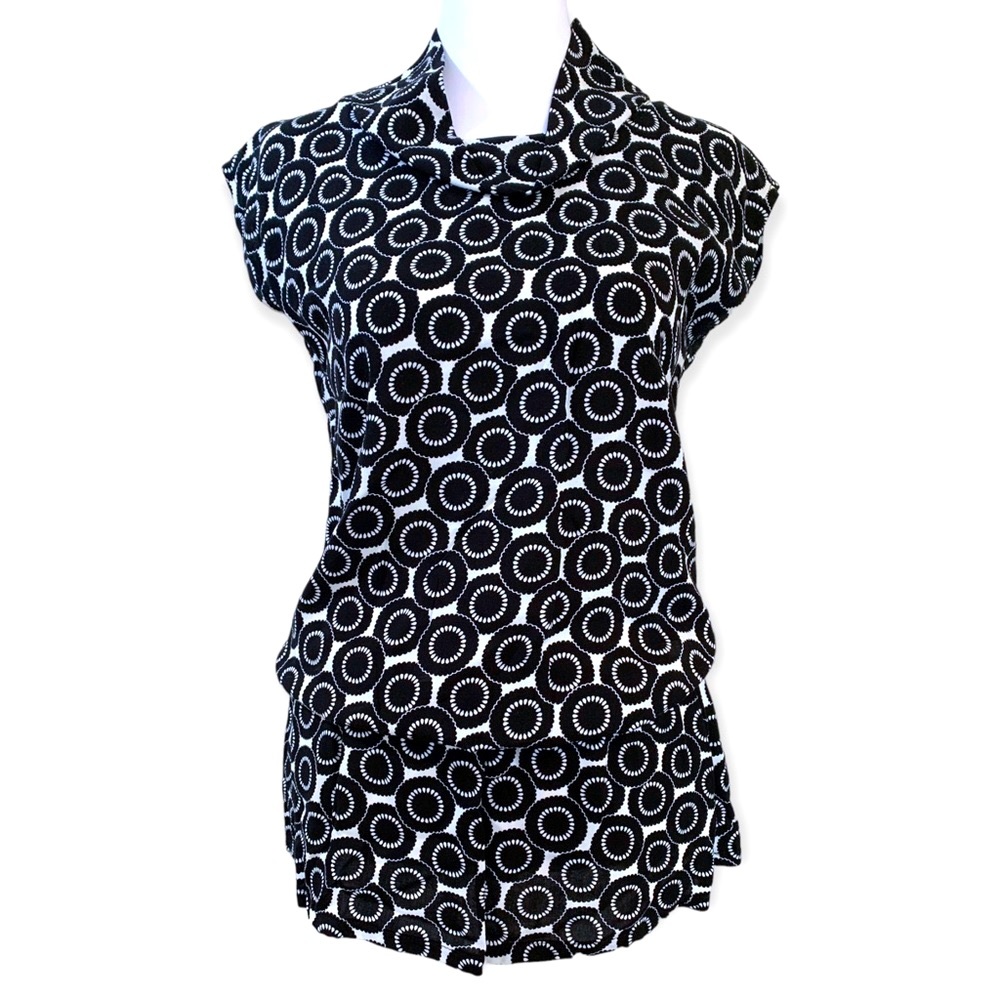 H&M | NWT Floral Sleeveless Blouson Blouse Top Black White Size 4